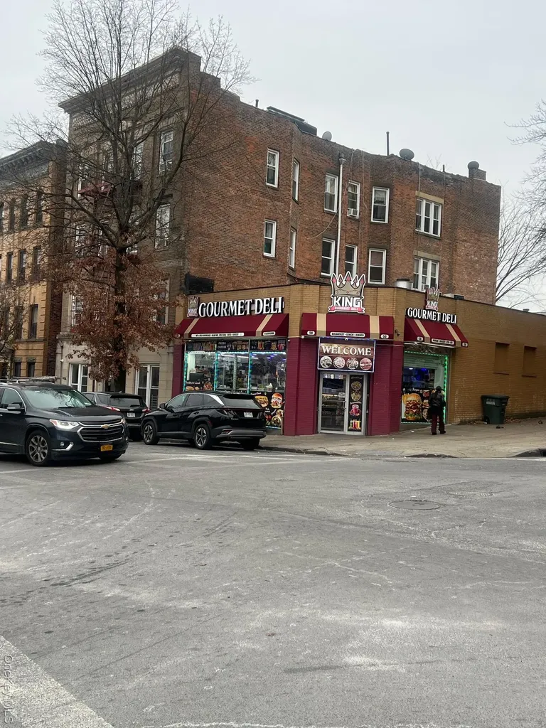 20 W Roosevelt Square Mount Vernon NY 10550