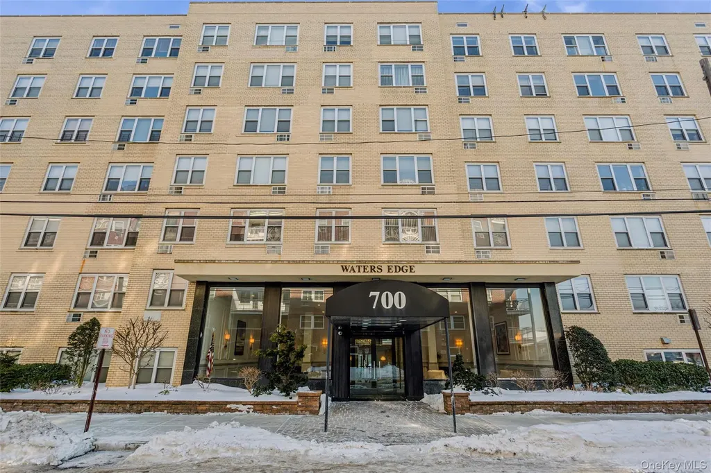 700 Shore Road Long Beach NY 11561