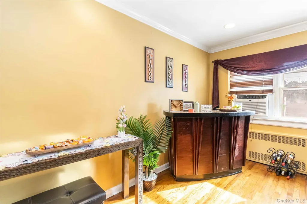 191-02 39th Avenue Flushing NY 11358
