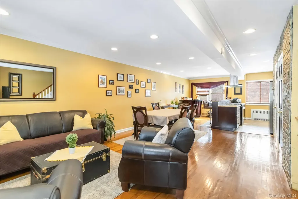 191-02 39th Avenue Flushing NY 11358
