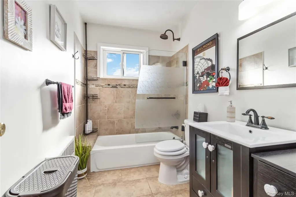 191-02 39th Avenue Flushing NY 11358