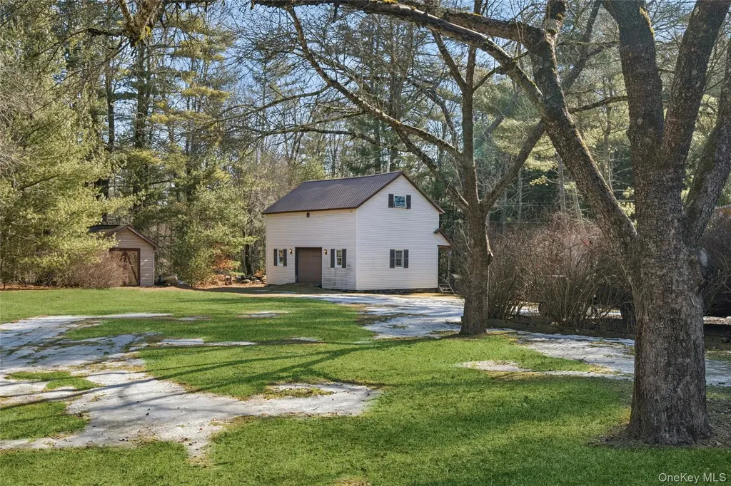 37 Nober Strunk Road Narrowsburg NY 12764