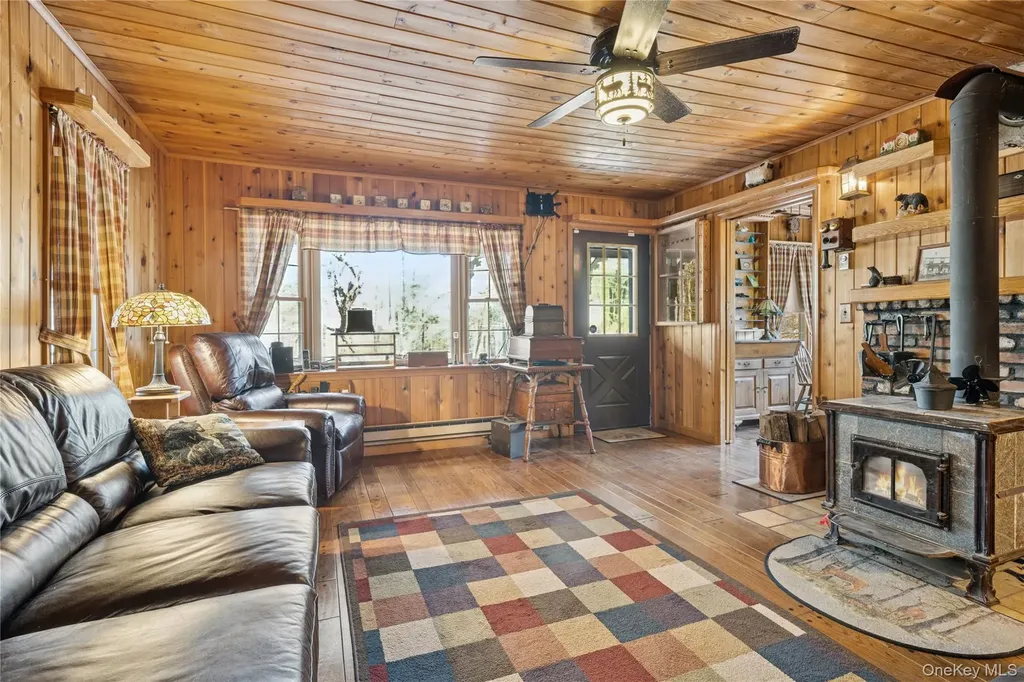 37 Nober Strunk Road Narrowsburg NY 12764
