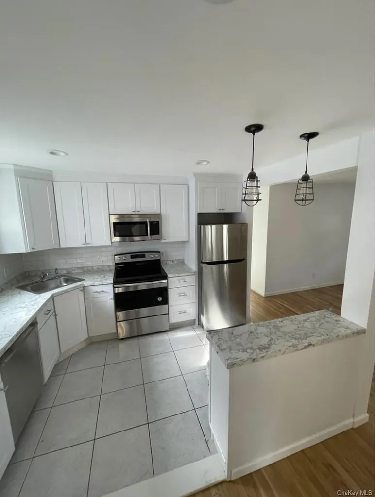 Copiague NY 11726