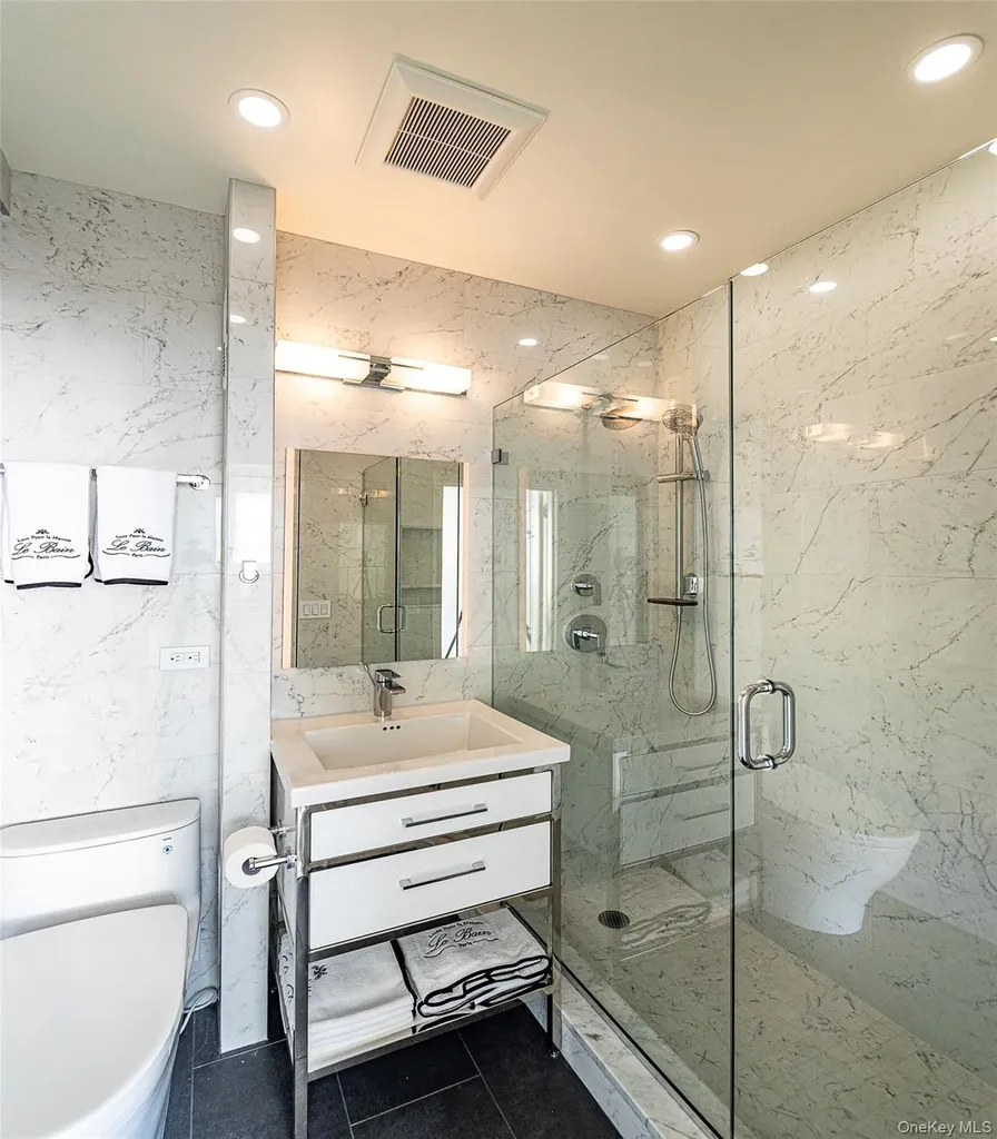 3 Tanglewylde Avenue Bronxville NY 10708