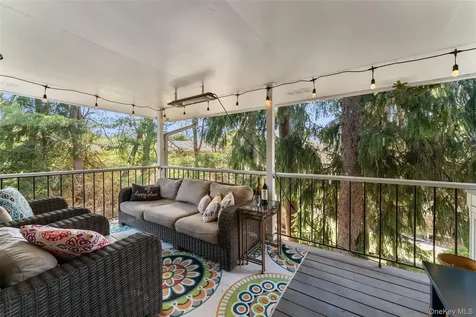 7 Dogwood Lane Irvington NY 10533
