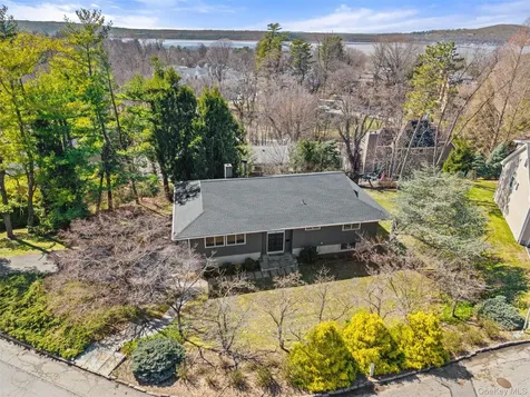 7 Dogwood Lane Irvington NY 10533