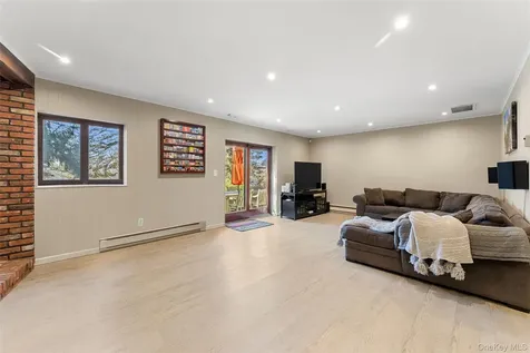 7 Dogwood Lane Irvington NY 10533