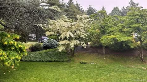 7 Dogwood Lane Irvington NY 10533