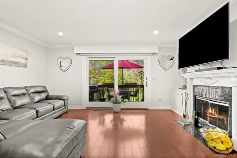 103 Twin Brook Court Carmel NY 10512
