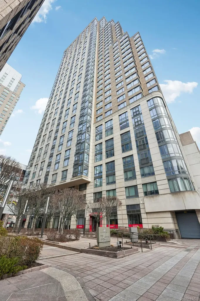 10 City Place White Plains NY 10601