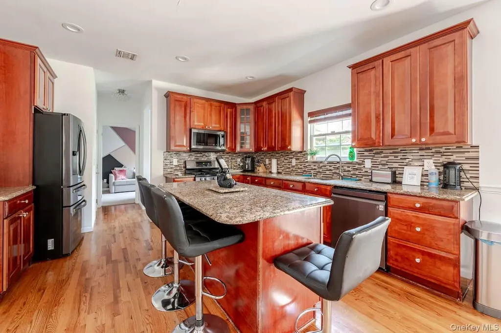 1 Brittany Court Ridge NY 11961