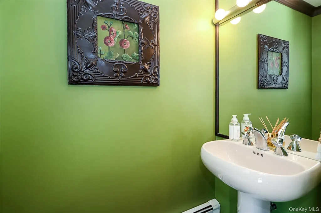 3526 Daniel Crescent Baldwin Harbor NY 11510
