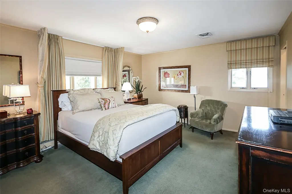 3526 Daniel Crescent Baldwin Harbor NY 11510