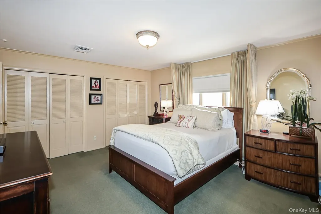 3526 Daniel Crescent Baldwin Harbor NY 11510