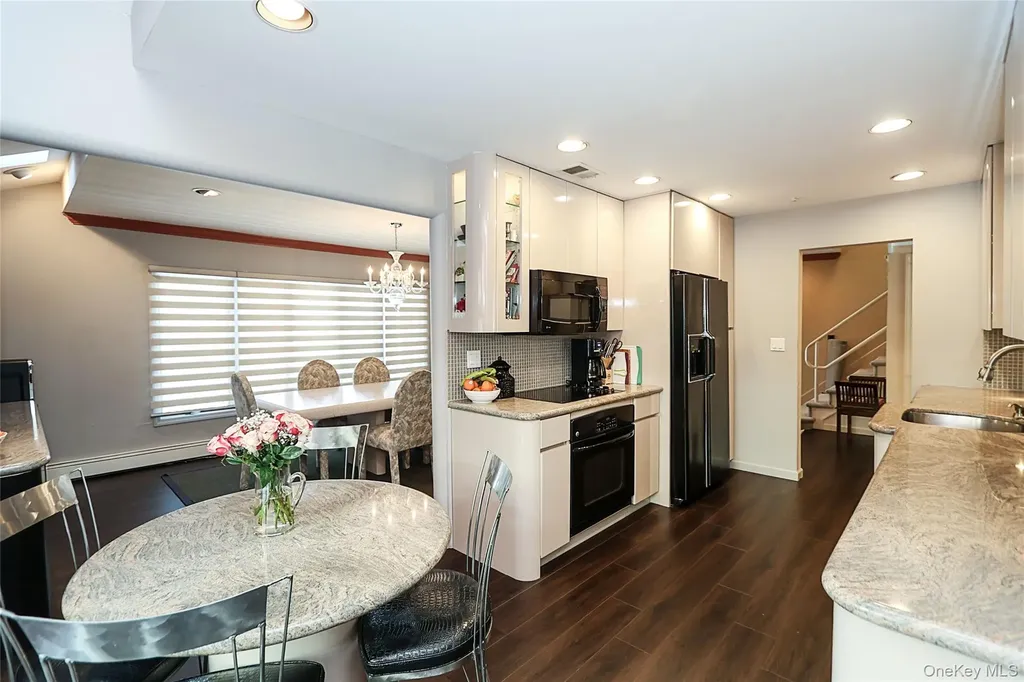 3526 Daniel Crescent Baldwin Harbor NY 11510