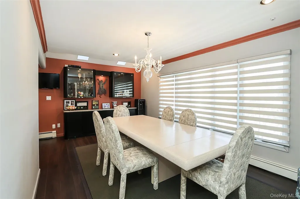 3526 Daniel Crescent Baldwin Harbor NY 11510