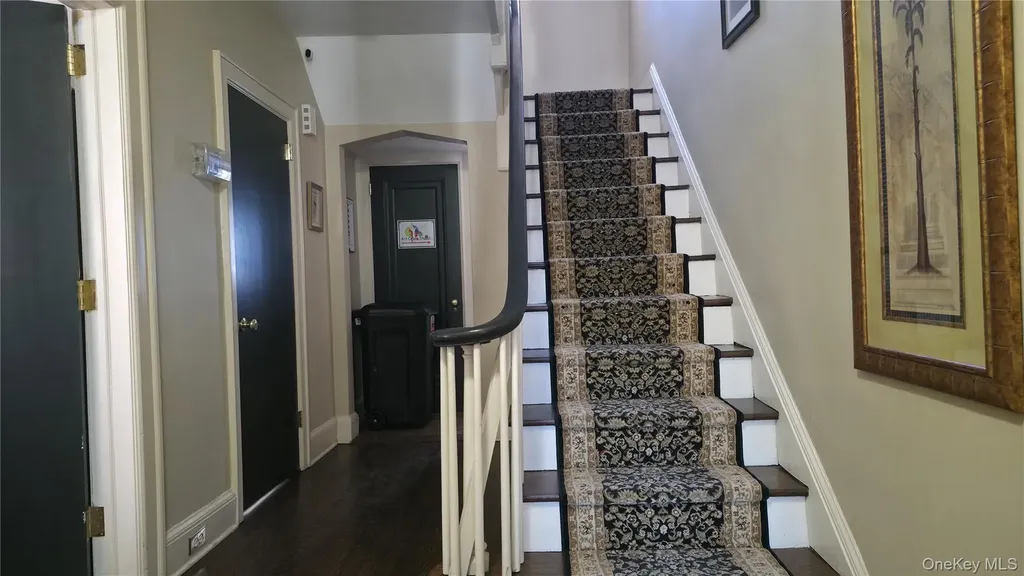 62 Waller Avenue White Plains NY 10605