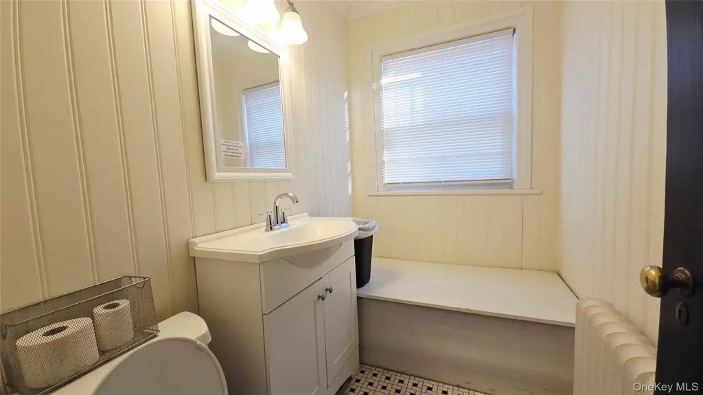62 Waller Avenue White Plains NY 10605