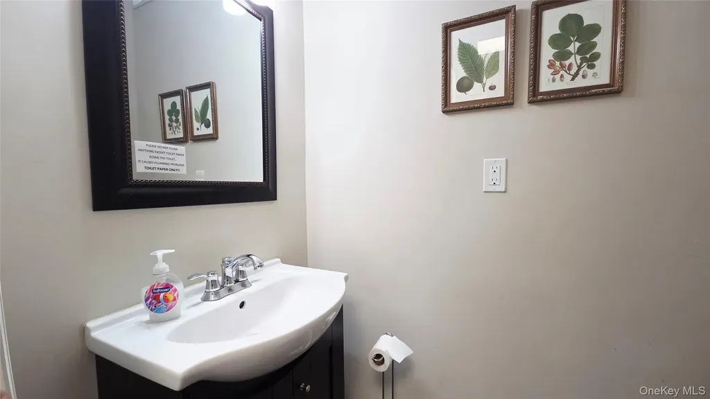62 Waller Avenue White Plains NY 10605