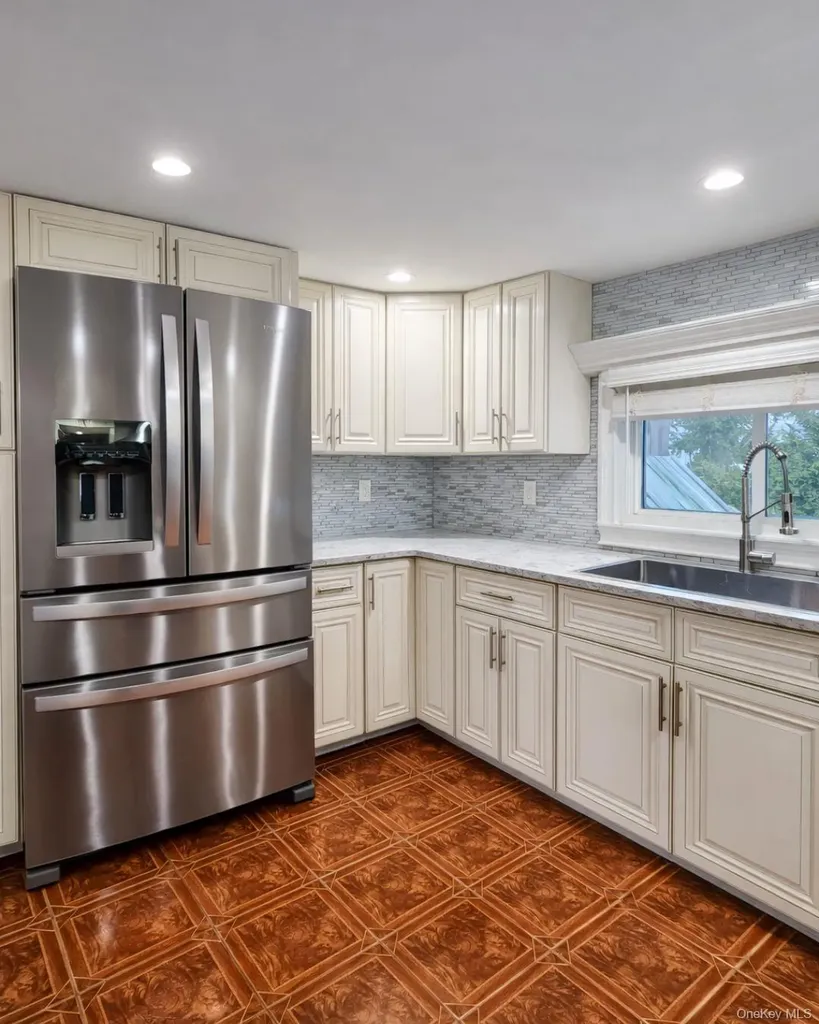 39 Musket Drive Shirley NY 11967
