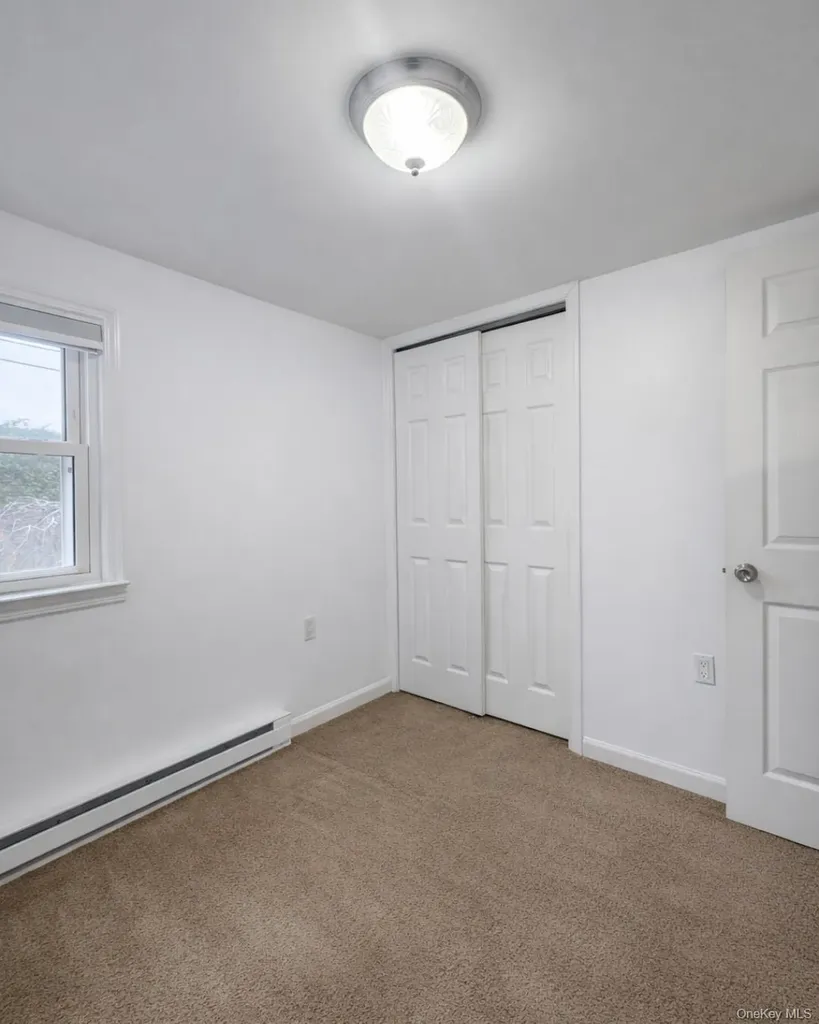 39 Musket Drive Shirley NY 11967