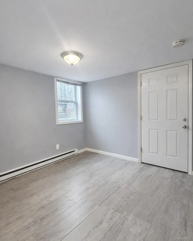 39 Musket Drive Shirley NY 11967