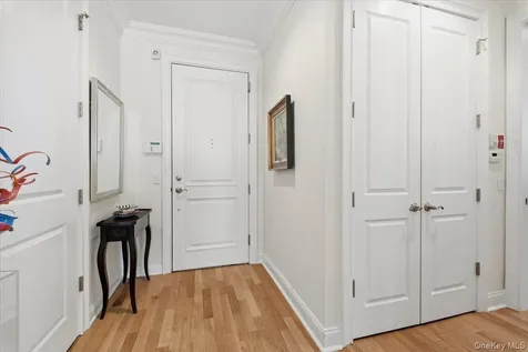 1 Christie Place Scarsdale NY 10583