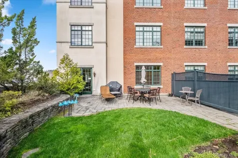 1 Christie Place Scarsdale NY 10583