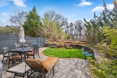 1 Christie Place Scarsdale NY 10583