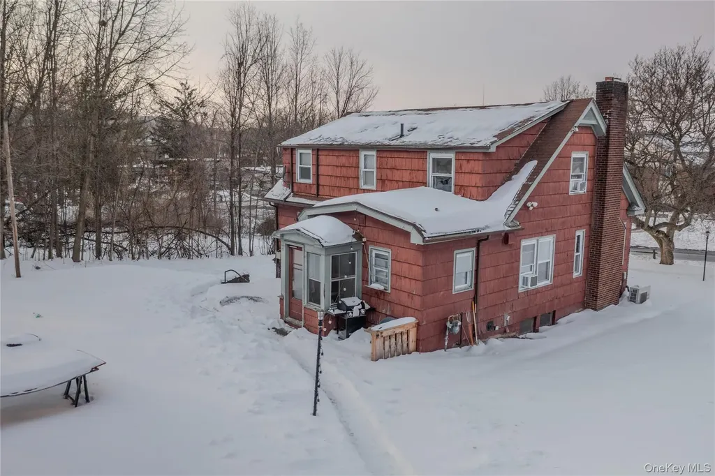 42 W Cedar Street Poughkeepsie NY 12601