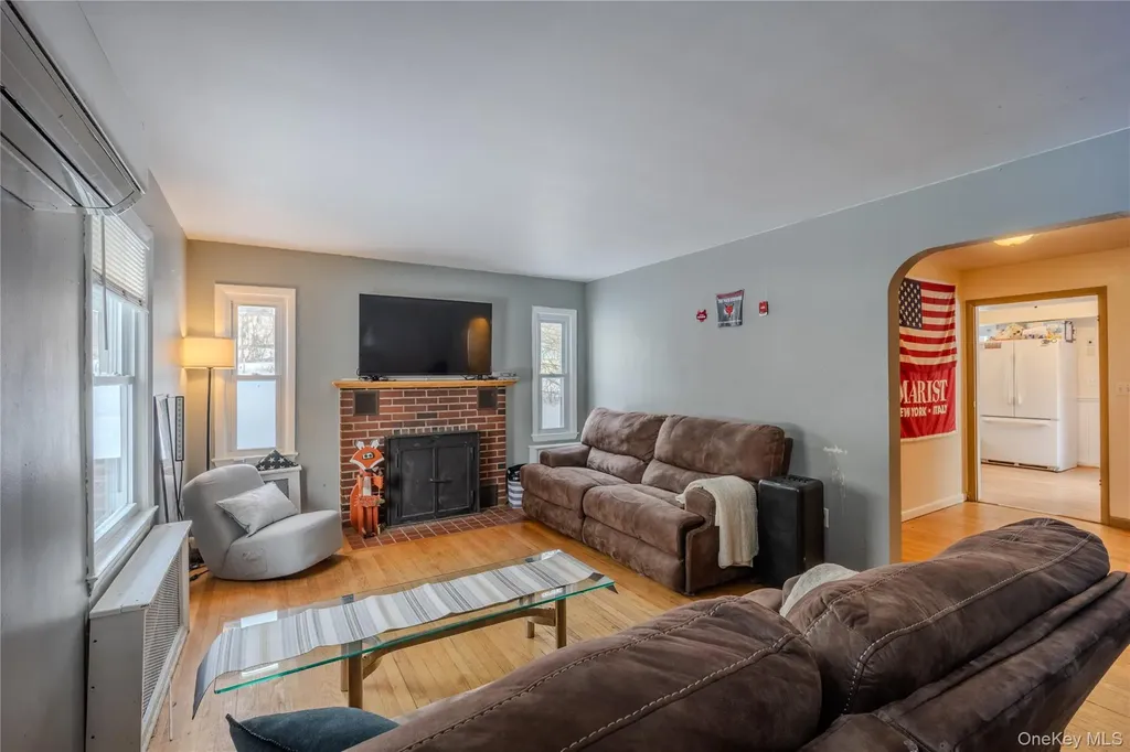 42 W Cedar Street Poughkeepsie NY 12601