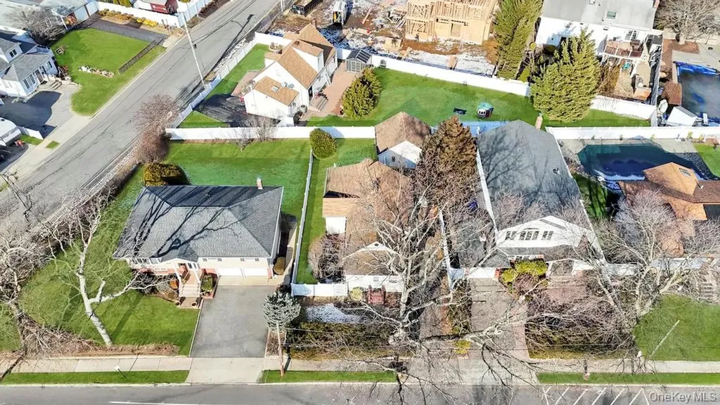 31 Cherry Avenue Bethpage NY 11714