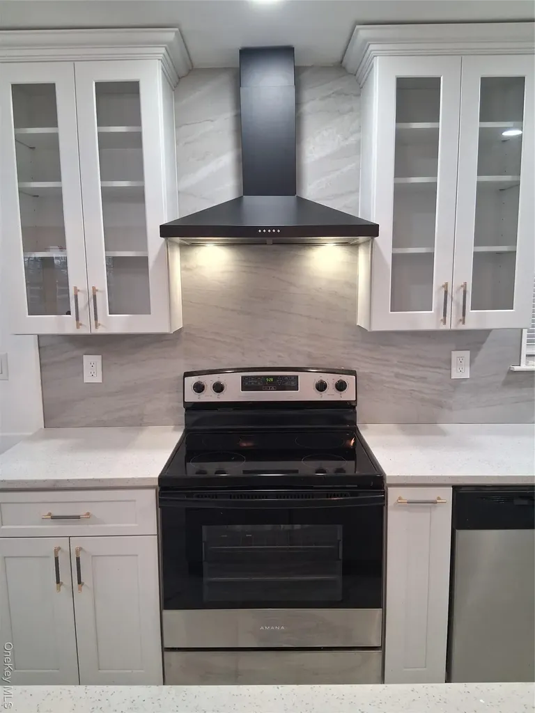 917 Sipp Avenue East Patchogue NY 11772