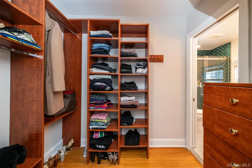 18 Bailey Place New Rochelle NY 10801