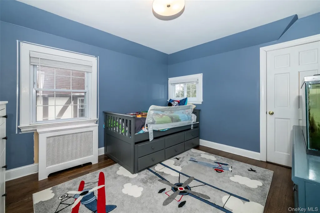 18 Bailey Place New Rochelle NY 10801