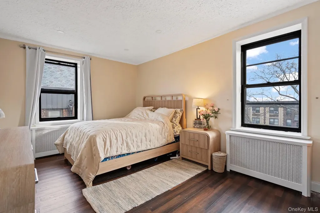 77-15 Ditmars Boulevard Astoria NY 11370