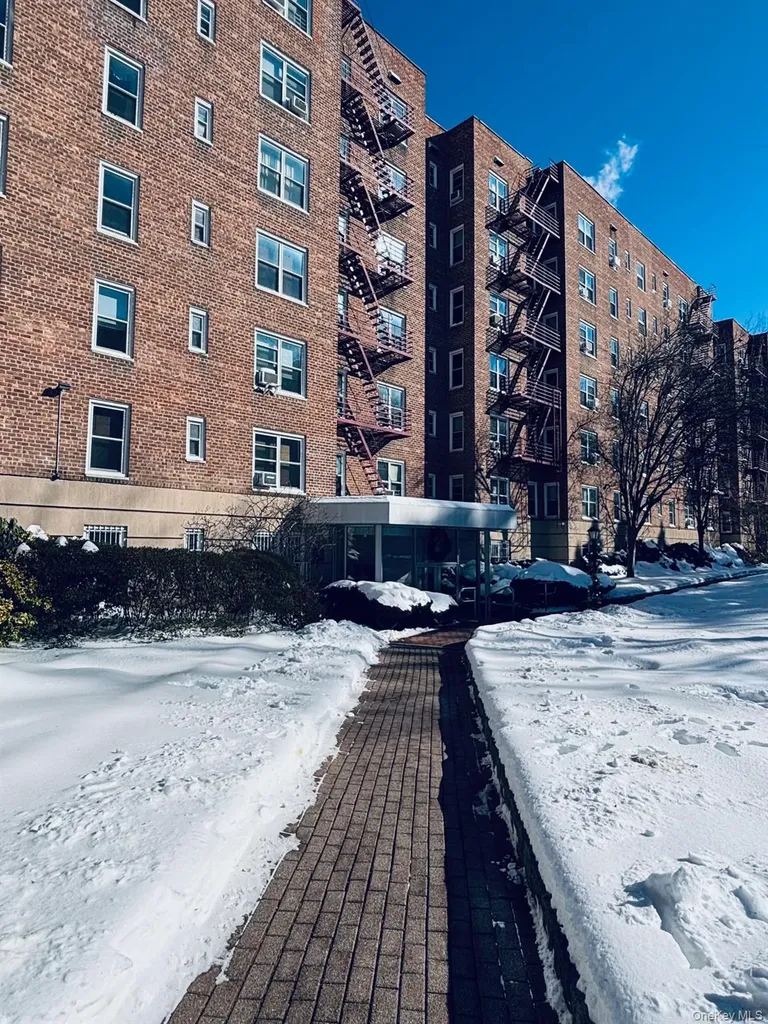 1300 Midland Avenue Yonkers NY 10704