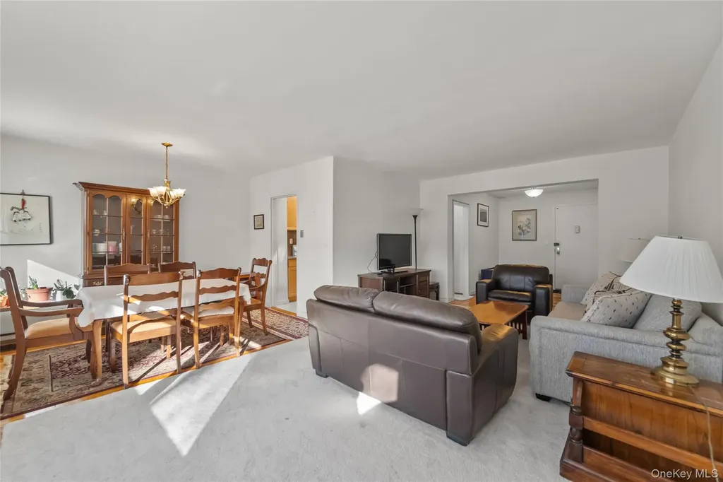 177 E Hartsdale Avenue Hartsdale NY 10530
