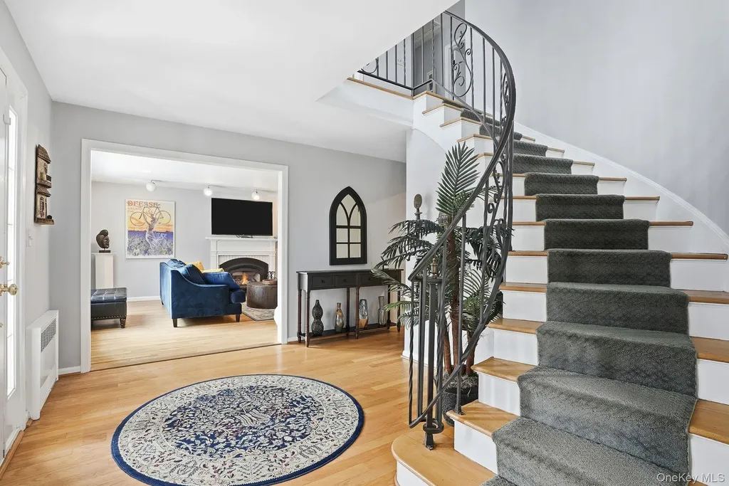 15 Beech Hill Road Scarsdale NY 10583