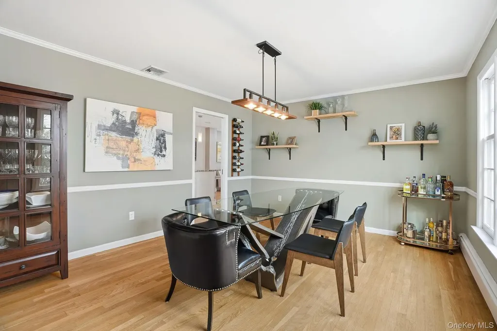 15 Beech Hill Road Scarsdale NY 10583