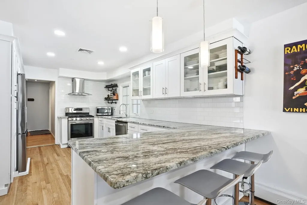 15 Beech Hill Road Scarsdale NY 10583