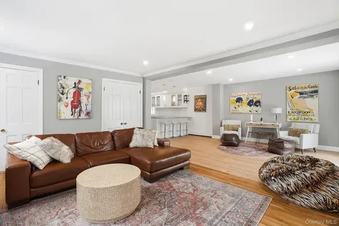 15 Beech Hill Road Scarsdale NY 10583