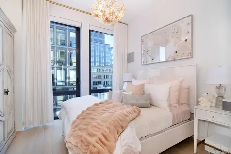 77 Charlton Street New York (manhattan) NY 10014