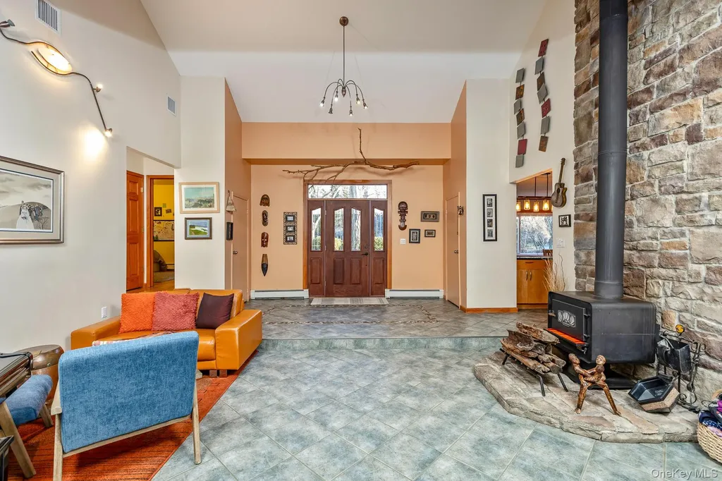 1 Cumberland Path Setauket NY 11733