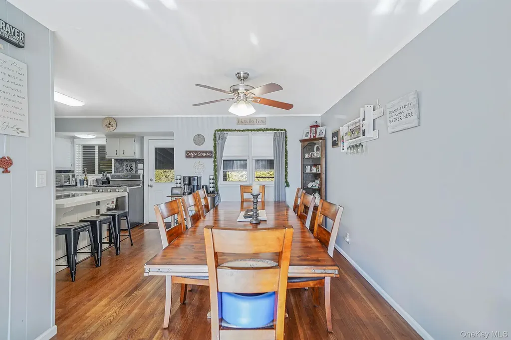 7 Marlowe Place Greenlawn NY 11740