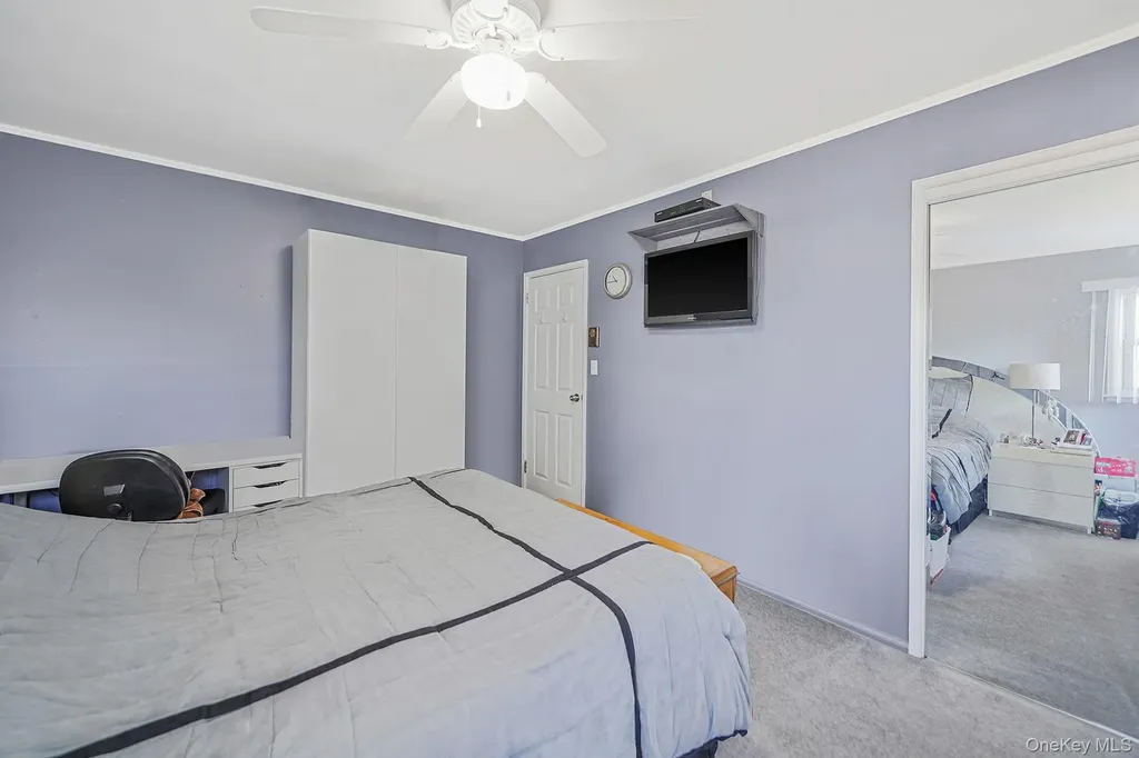 7 Marlowe Place Greenlawn NY 11740