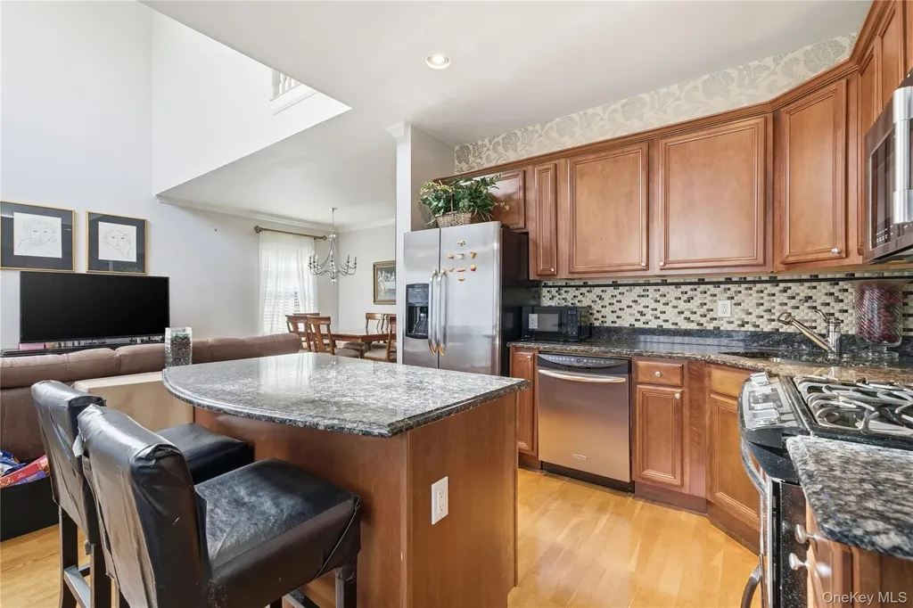 307 Medea Way Central Islip NY 11722