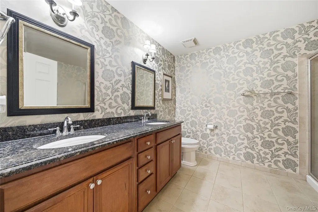 307 Medea Way Central Islip NY 11722