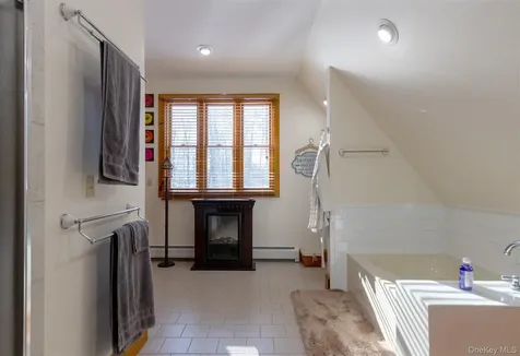 70 Camp Drive Rhinebeck NY 12572